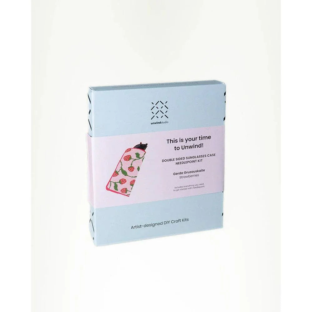 Lavender Stickset -Sonnenbrillenetui Laura Flor