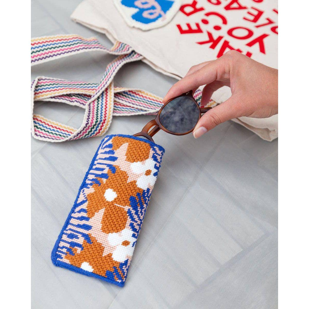 Gray Stickset - Sonnenbrillenetui Royan