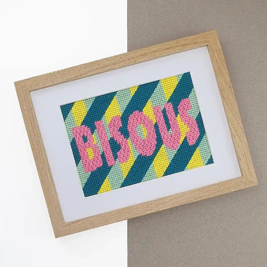 Light Gray Stickpackung - DIY - KÜSSE