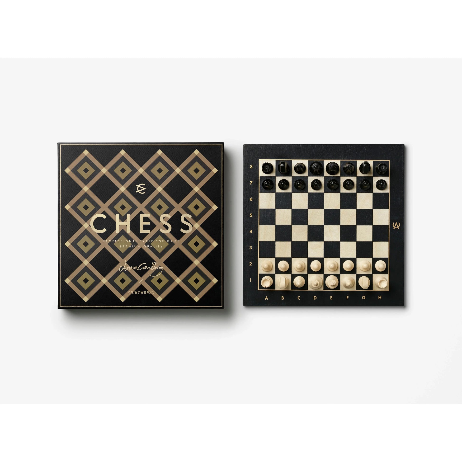 White Smoke Chess - Anna Cramling Edition