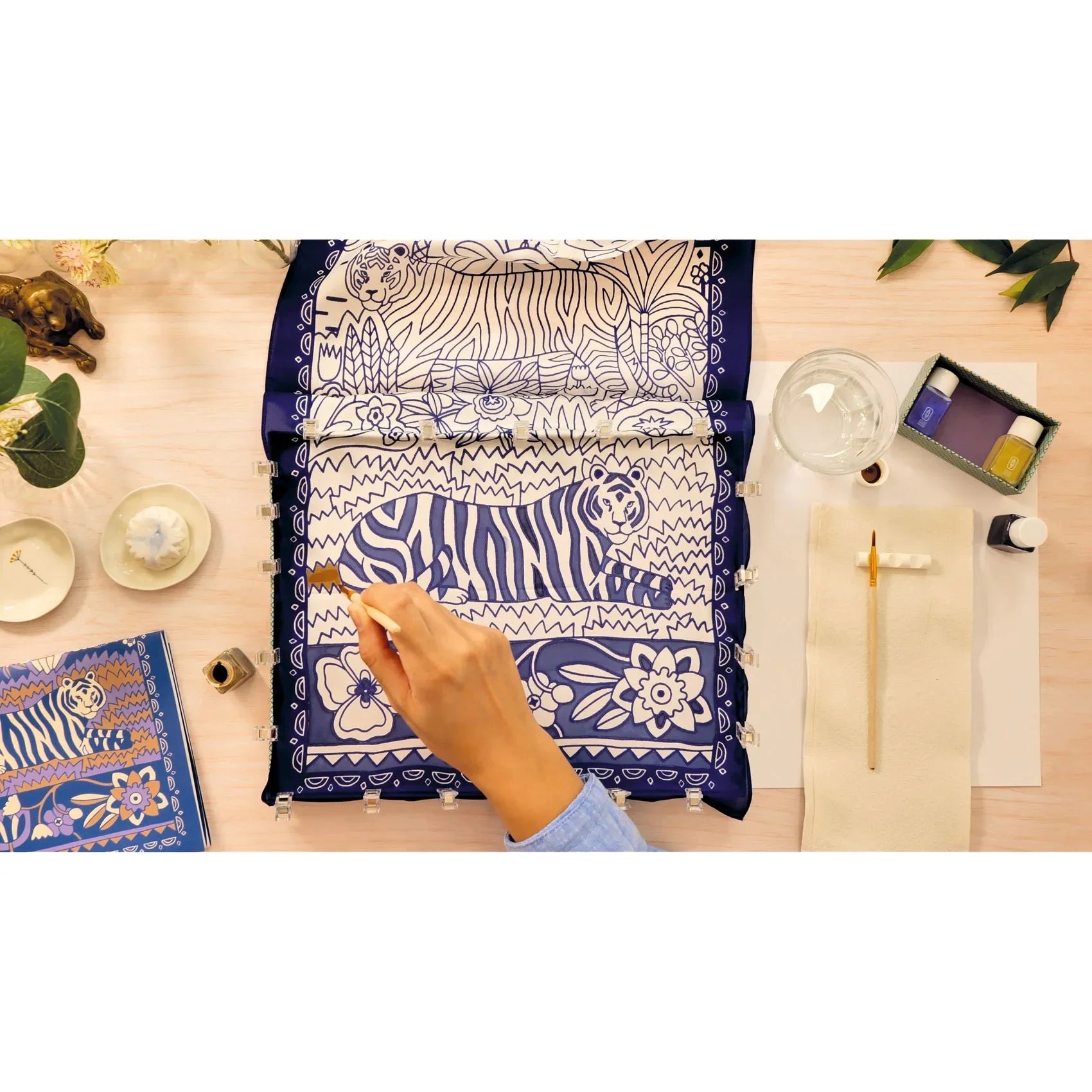 Wheat Atelier 10, Seidenmalerei Tiger