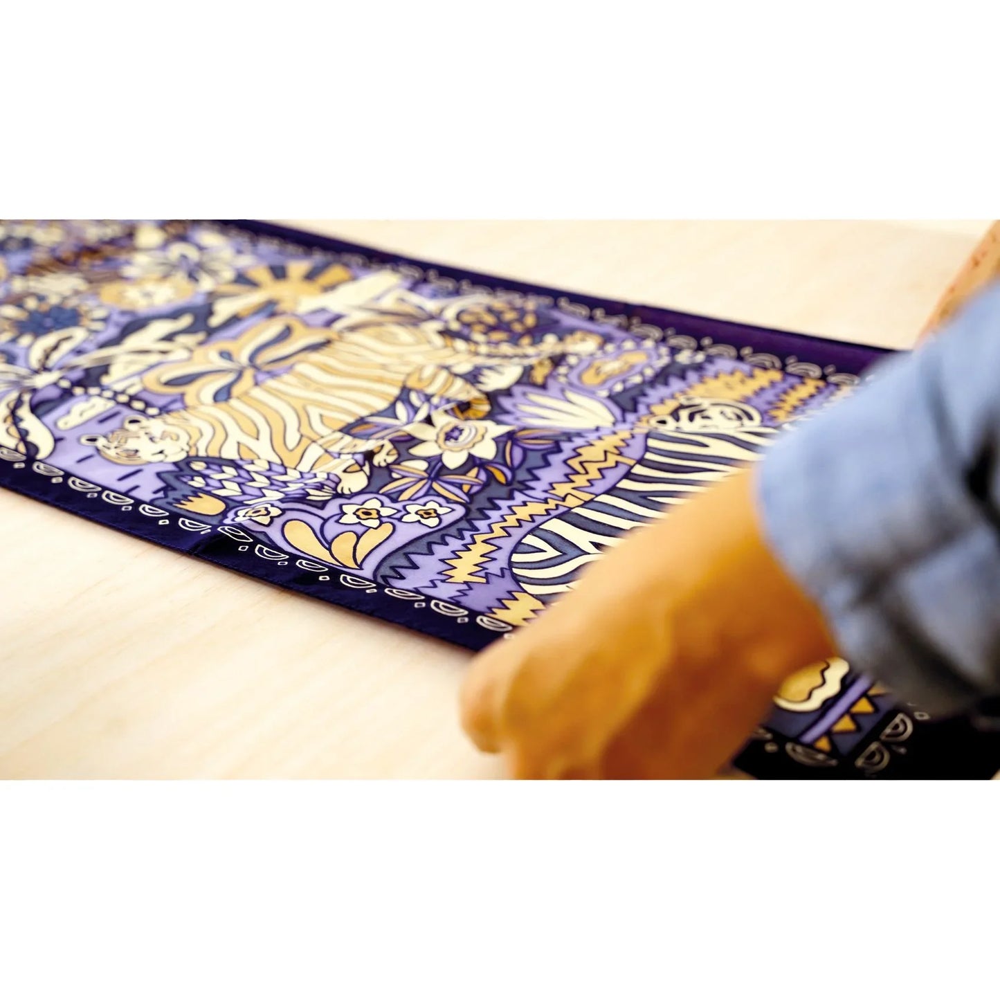 Wheat Atelier 10, Seidenmalerei Tiger