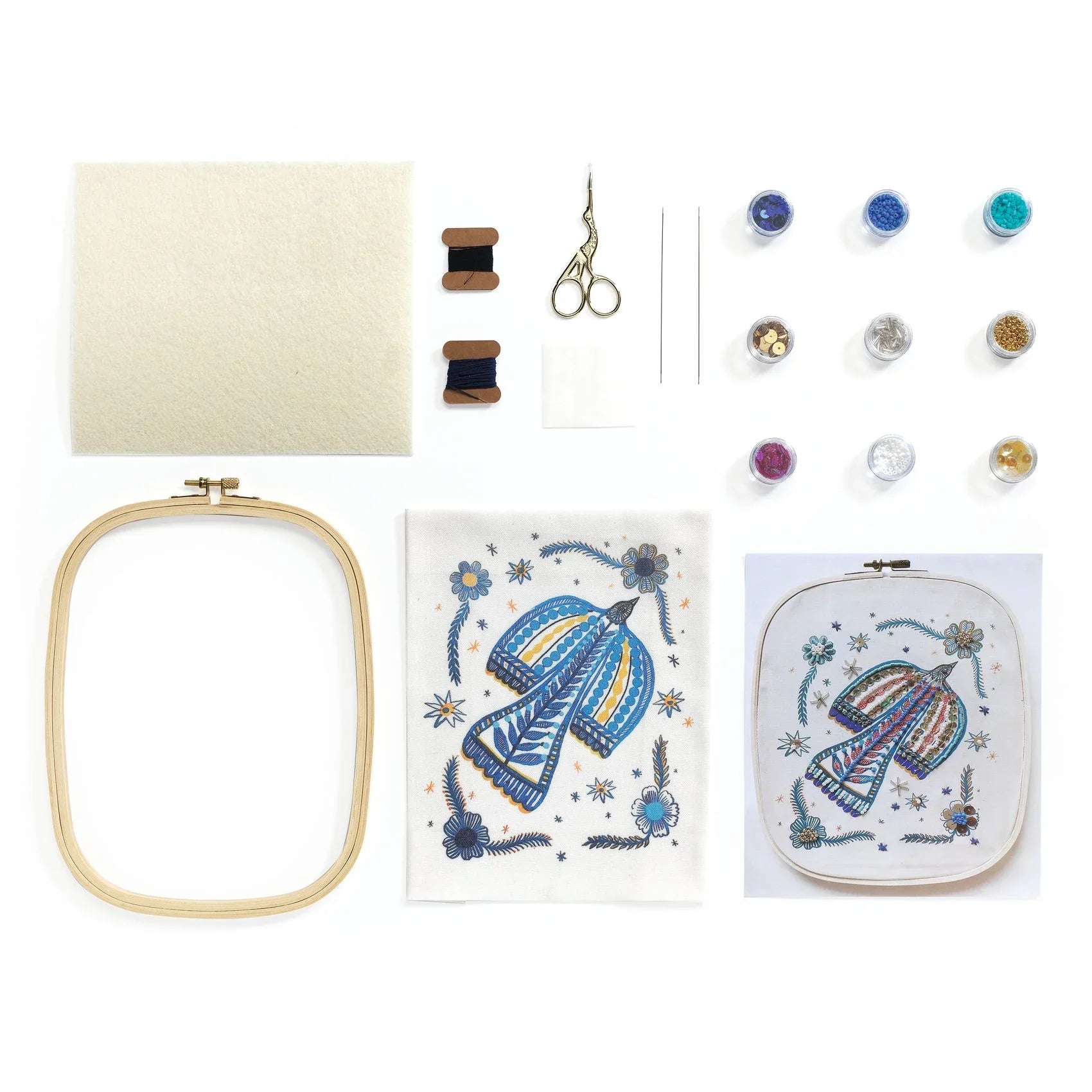 Beige Atelier 59, Perlenstickerei Vogel