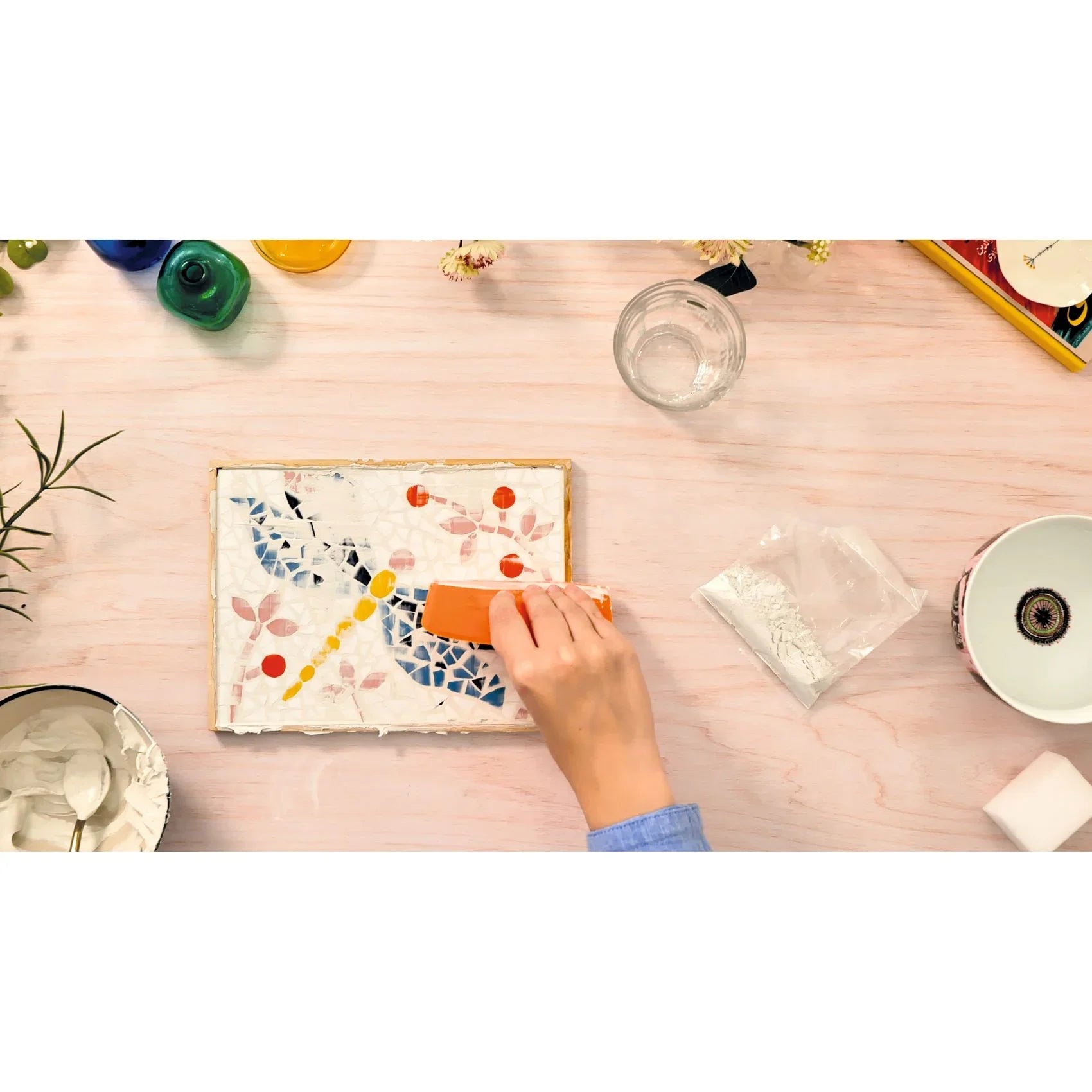 Wheat Atelier 72, Mosaik Libelle